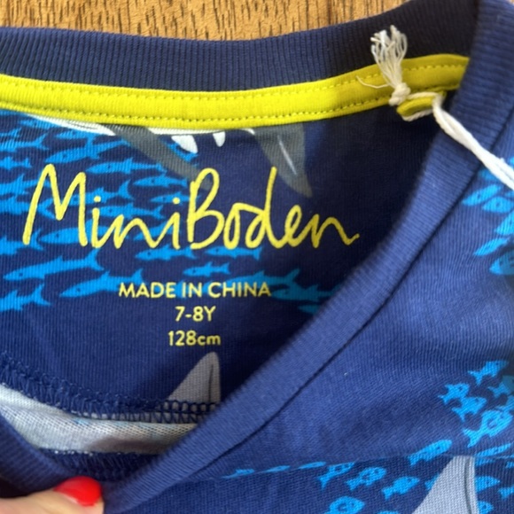 Boden boys 7-8 years shirt Mini Boden NWT - Picture 3 of 6